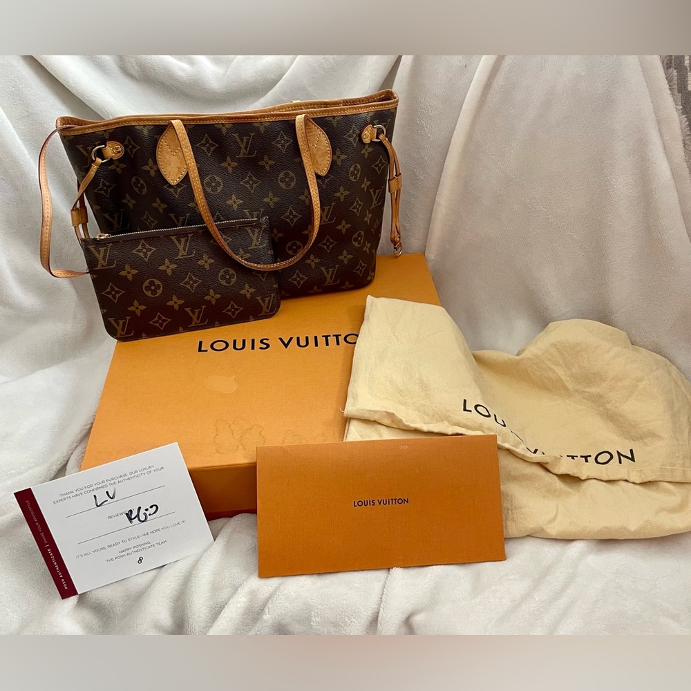 Beautiful Authentic Louis Vuitton Neverfull PM with Pouch, Dust Bag & Box